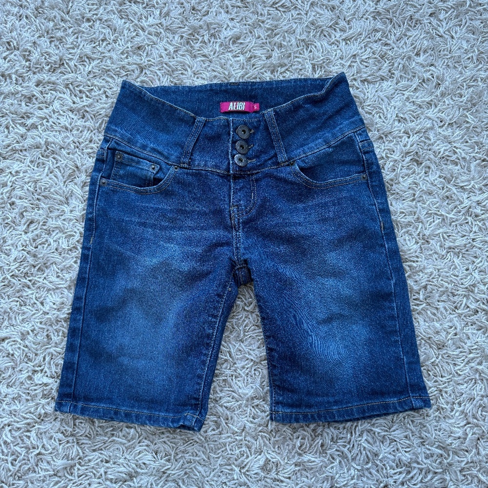 Juniors Alibi Denim Bermuda Shorts size 5
